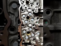 6hk1 पुनर्निर्माण Isuzu डीजल इंजन सिलेंडर हेड एक्स 7.8 1998-2004 24